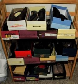 WOMEN'S SHOES SIZE 8