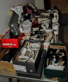 MORE WOMEN'S SHOES SIZE 8