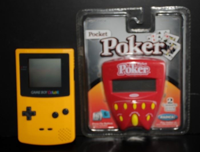 RADICA POCKET POKER DRAW DEUCES HANDHELD ELECTRONIC GAME MIB 20
Nintendo Game Boy Color Launch Edition Kiwi Handheld System