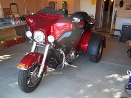 2013 Tri Glide Harley with reverse 30,000 miles. $23,000 or best offer. Will pre sale. Very nice. Please call Richard 623-888-0134