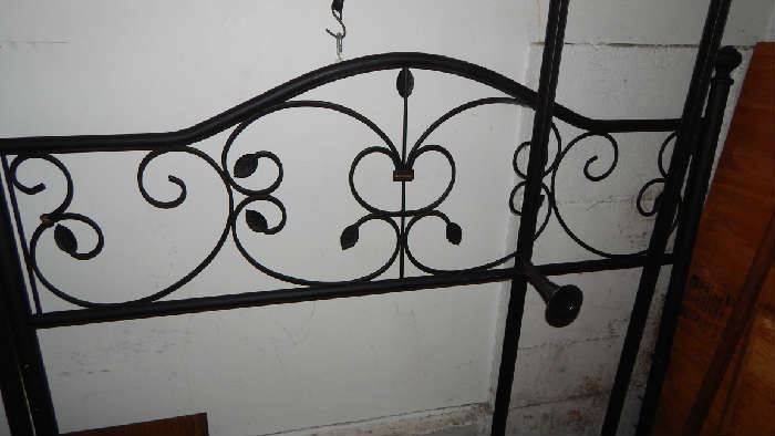 IRON HAND/FOOT BOARD, SIDE RAILS BED FRAME