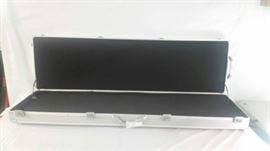 Double rifle shotgun case with wheels