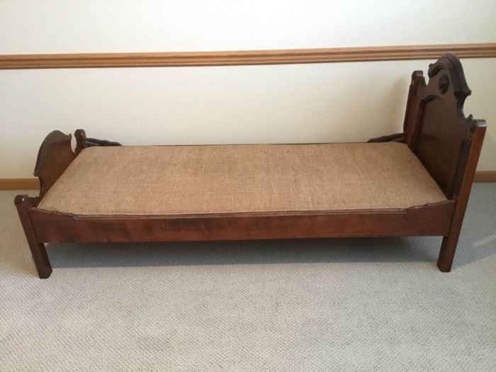 Vintage Youth Twin Bed