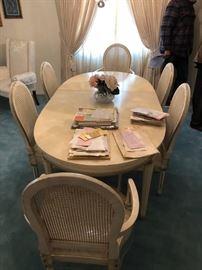 dinning room table - six matching chairs