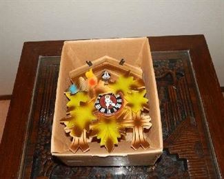SMALL VINTAGE COOKOO CLOCK
