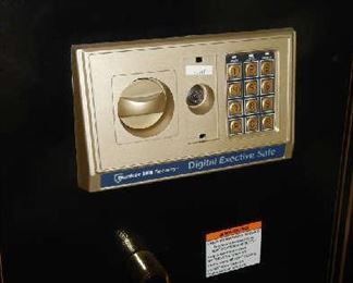 VALUABLES TALL SAFE BUNKER HILL SECURITY