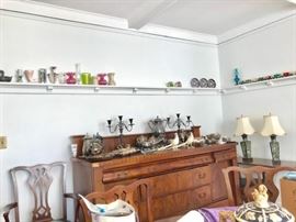 EMPIRE SIDE BOARD AND COLLECTIBLES