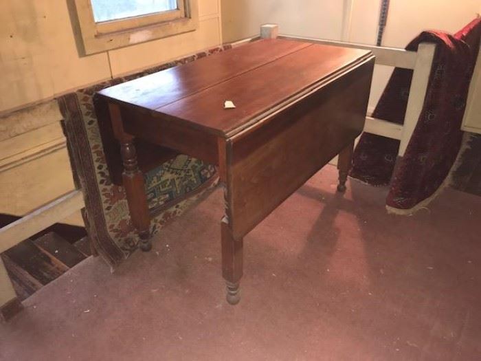 PERFECT DROP LEAF TABLE