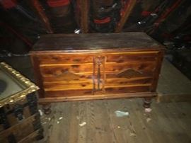 CEDAR CHEST