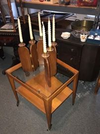 MID-CENTURY TABLE AND PAIR OF CANDLESTICKS