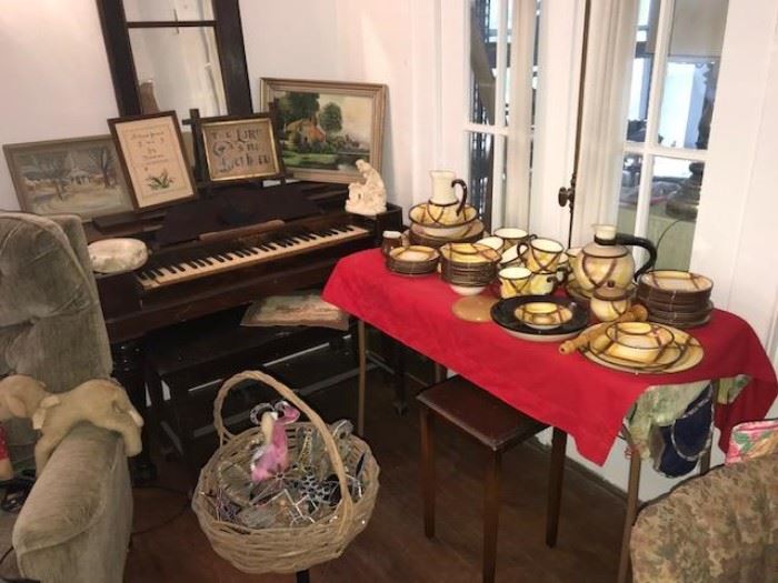 PIANO, BASKET AND CHINA