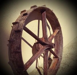 antique wagon wheel