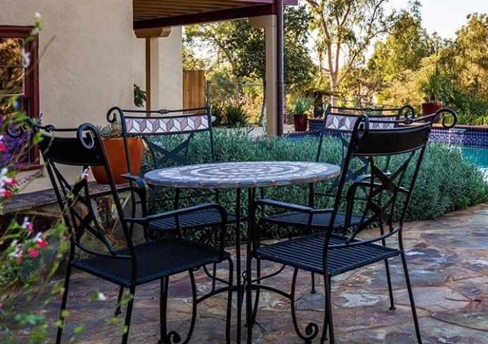 patio set for 4