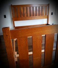 Stickley Mission Oak Queen Bed