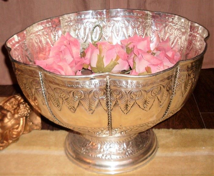 PUNCH BOWL