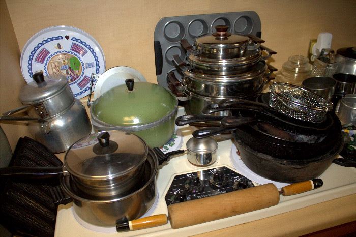 Cookware / cast iron (some of these items may have sold)
