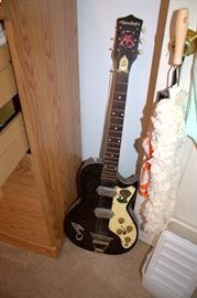 Custom Kraft guitar
