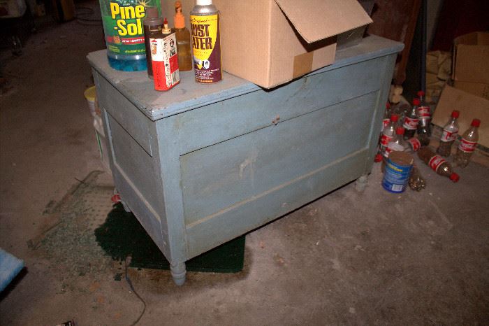 Wood storage chest