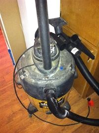 Wet-dry vac