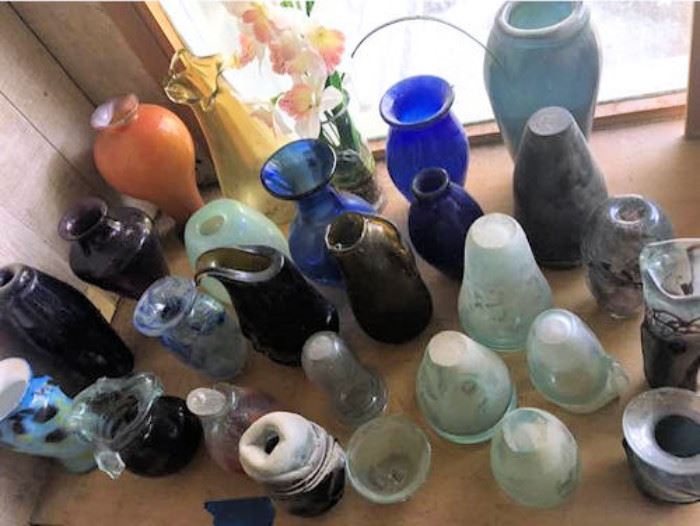 MVF006 Glass Vases Galore