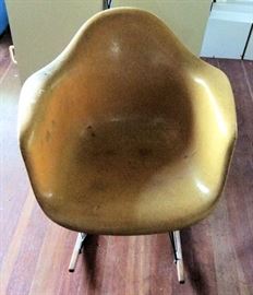 MVF031 Vintage Mid Century Modern Rocking Chair