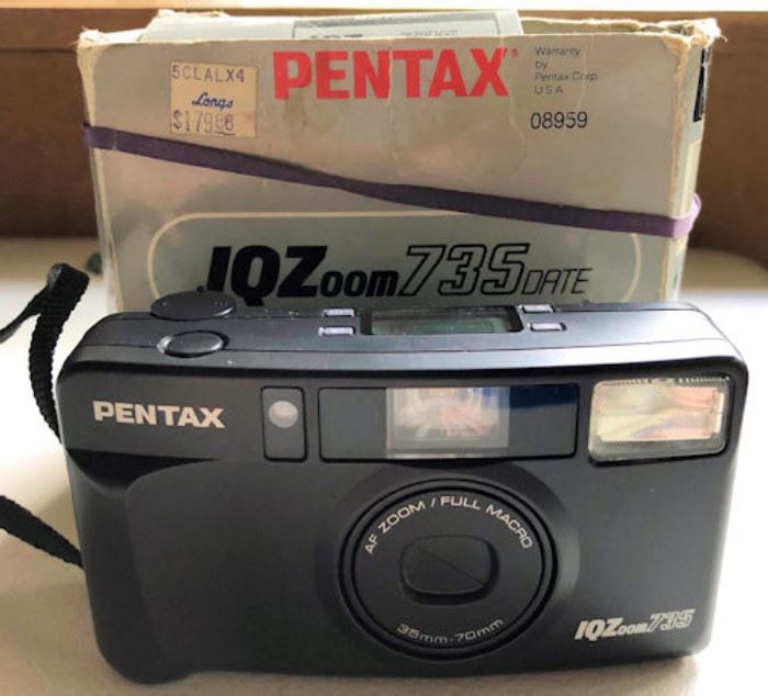 MVF044 Pentax IQZoom 735 Camera