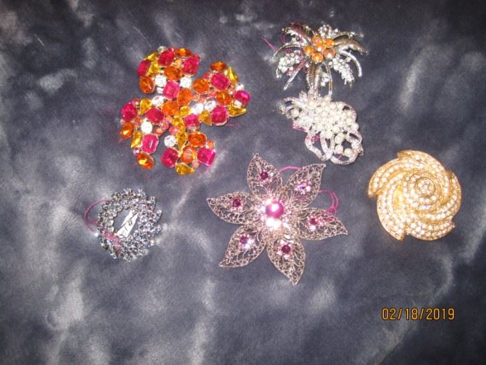 Assortment of Vintage Pins