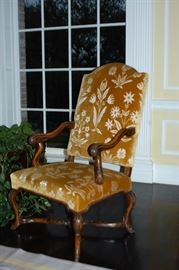 17th Century Continental Walnut Armchair.              W-039
A fine late seventeenth Continental walnut armchair, the feet terminating in cloven hooves and
the whole richly covered in devore silk velvet.
Circa 1680
Height: 45 inches (115 cms)
Width: 29 inches (72 cms)
Depth: 30 inches (75 cms)
