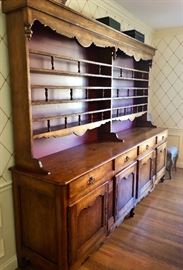 Collection Reproduction Welsh Style cupboard
