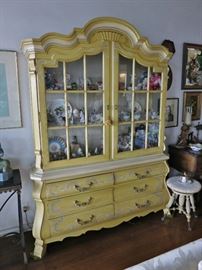 Great 1960's Whimsical Louis XV-Style Bombe Painted China Cabinet