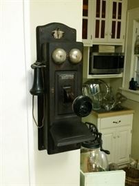 Antique Sumter Telephone wall phone (has working magneto)