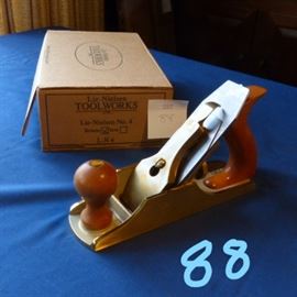 Lie-Nielson Tool Works
NO 4 BENCH PLANE BROZE