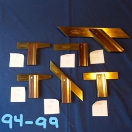 Bridge City Tools HD-2 DOVETAIL SQUARE
Bridge City Tools MS-1 MITER SQUARE
Bridge City Tools HDS-1 DOVETAIL SQUARE
Bridge City Tools TS-3 DOUBLE SQUARE
Bridge City Tools TS-1 JOINT MAKERS SQUARE
Bridge City Tools MS-2 MITER SQUARE