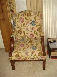 Mahogany arm chair