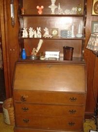 Maple slant lid desk with pewter top, angles, glass