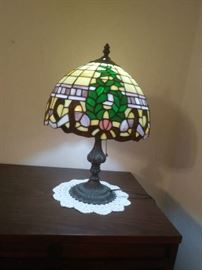 Tiffany Style Stain Glass Table Lamp