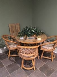 Rattan Round Table & 4 Chairs.