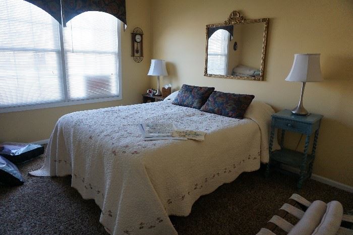 Bedspread Queen, End table, pair of 3 way lamps, Mirror,