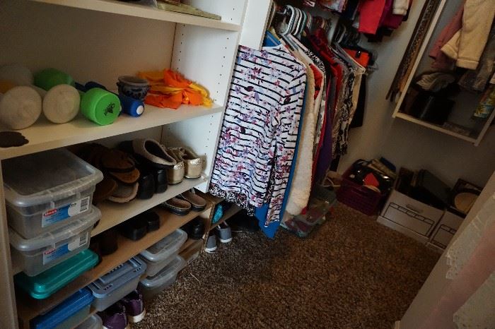 ladies shoes size 7 to 8 clothing ladies Small