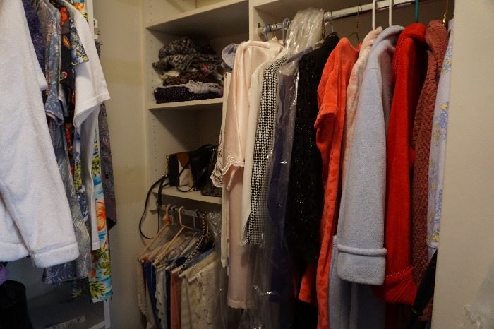 robes, dresses small