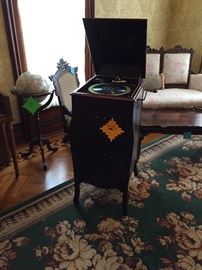 Victrola with records