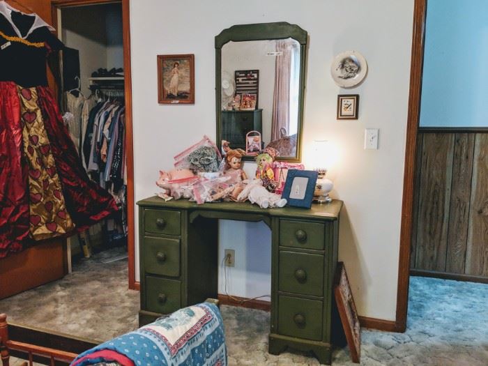 This is a wonderful color green bedroom suite