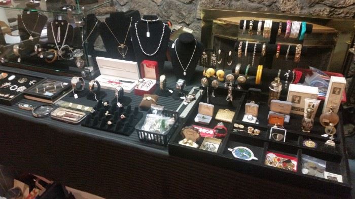 Lots of great jewelry, watches, perfumes and more.
