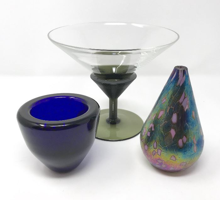 ART Glass https://ctbids.com/#!/description/share/103641