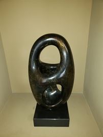 Art sculpture objet d'art https://ctbids.com/#!/description/share/104271