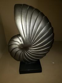 Seashell objet d'art https://ctbids.com/#!/description/share/104276