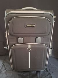 Eddie Bauer rolling suitcase https://ctbids.com/#!/description/share/104334