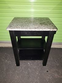Portable Kitchen Island https://ctbids.com/#!/description/share/104427