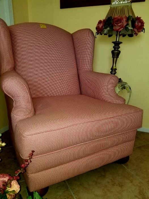 Large wing chair
Red and white checker fabric