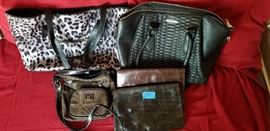 Bags, Black and Browns https://ctbids.com/#!/description/share/104060